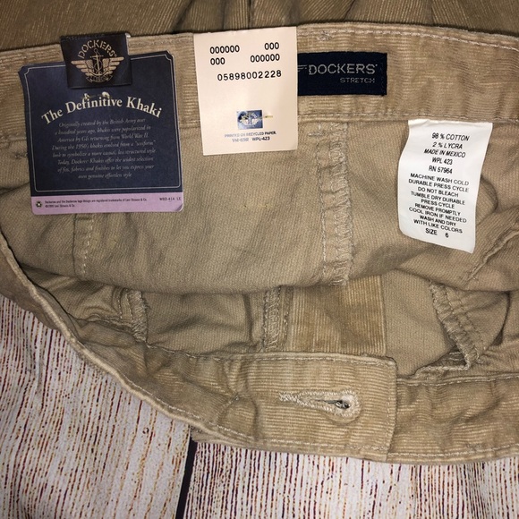Dockers Stretch Khaki Micro Cords - Picture 5 of 5
